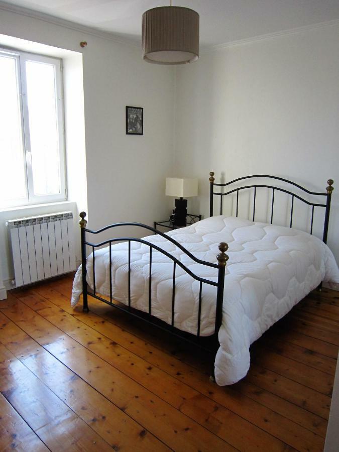 Maison De Charme A La Rochelle Croix-Chapeau Exteriör bild